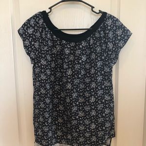 🆕Calvin Klein Jeans Floral Top